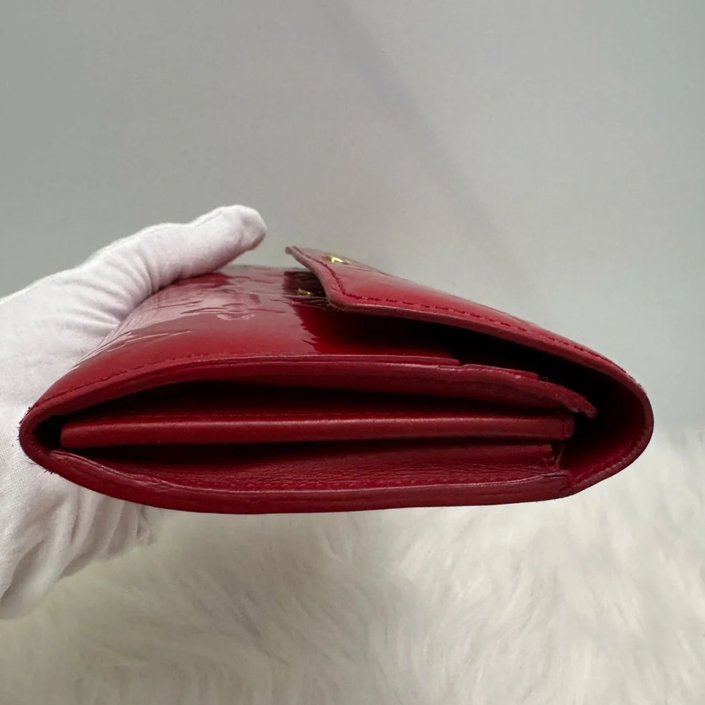 Louis Vuitton Sarah Long Wallet